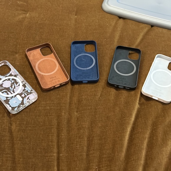 iPhone 12 mini iPhone cases - Picture 2 of 2